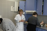 Atelier cuisine, unité de soins du pôle 2